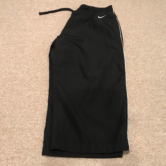 Nike crop pants women’s Sz small